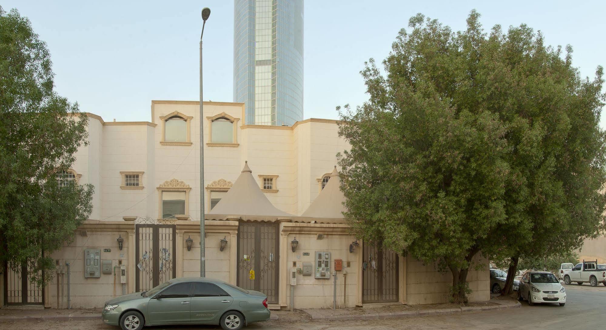 Al Farhan Hotel Suites Al Aqiq Rijád Kültér fotó